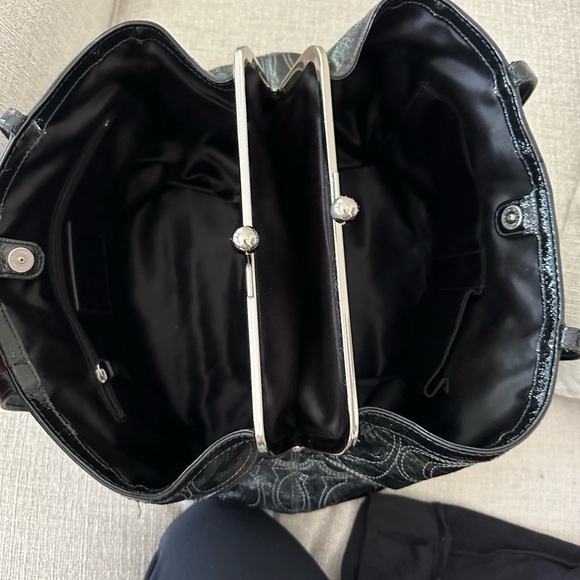 Coach Black Patent Leather Hobo shoulder Bag - Picture 4 of 8